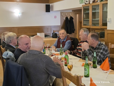 Srecanje prostovoljk in prostovoljcev akcije Varna pot v solo (10)